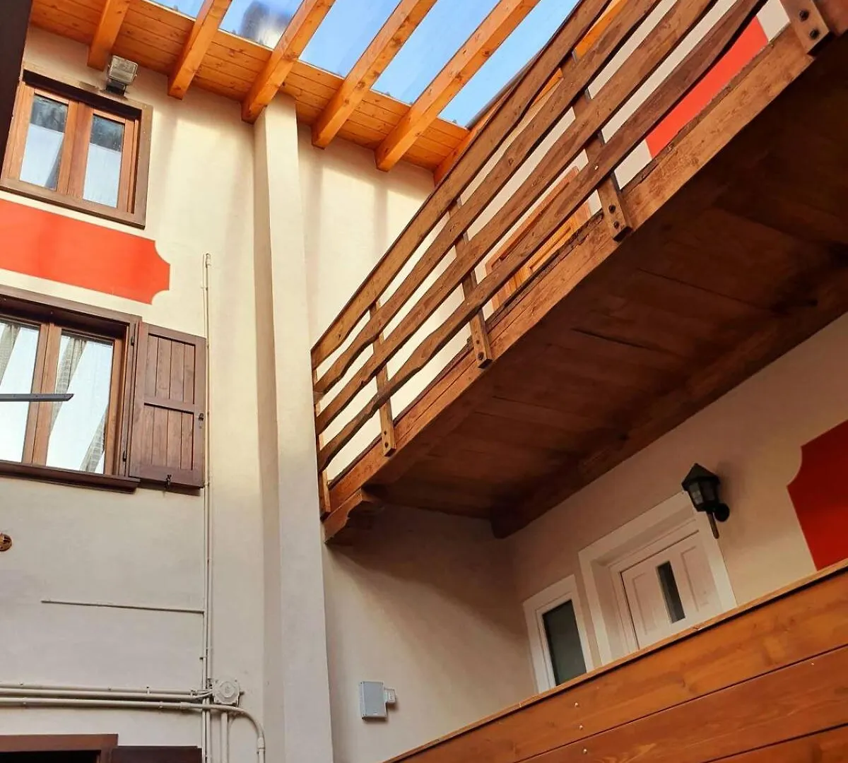 Appartamento Pettirosso Malonno 0*,
